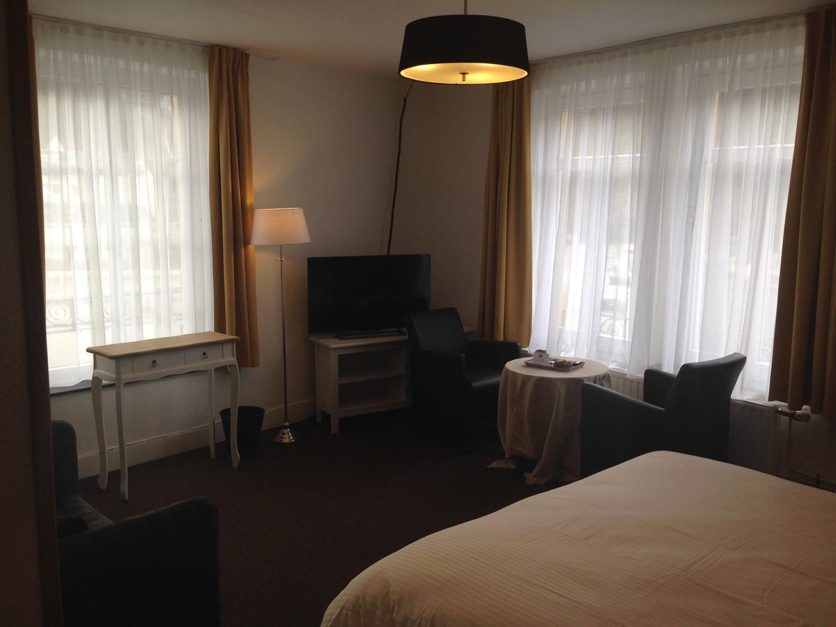 Hotel Буйон Екстер'єр фото